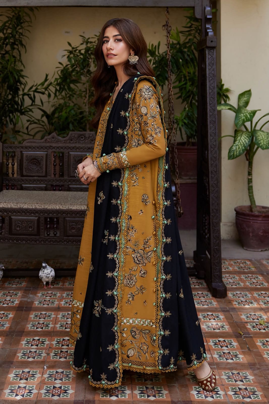 Zaha by Khadijah Shah Dhanka 3-Piece Unstitched Winter Suit – DE-6200