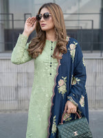 Zainab Chottani 4155