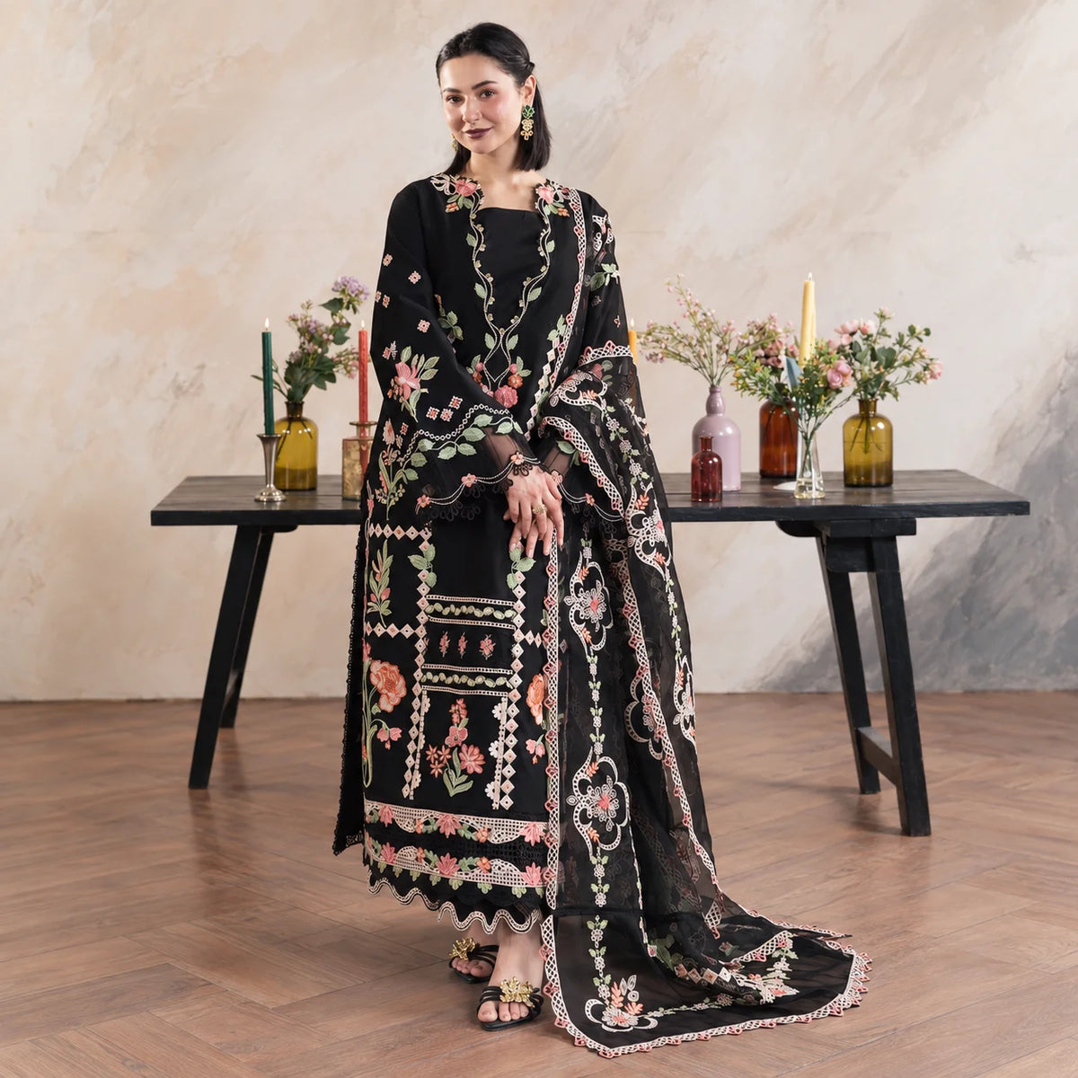 Black Dhanak Luxury Embroidered 3-Piece Winter Suit – DE-6522
