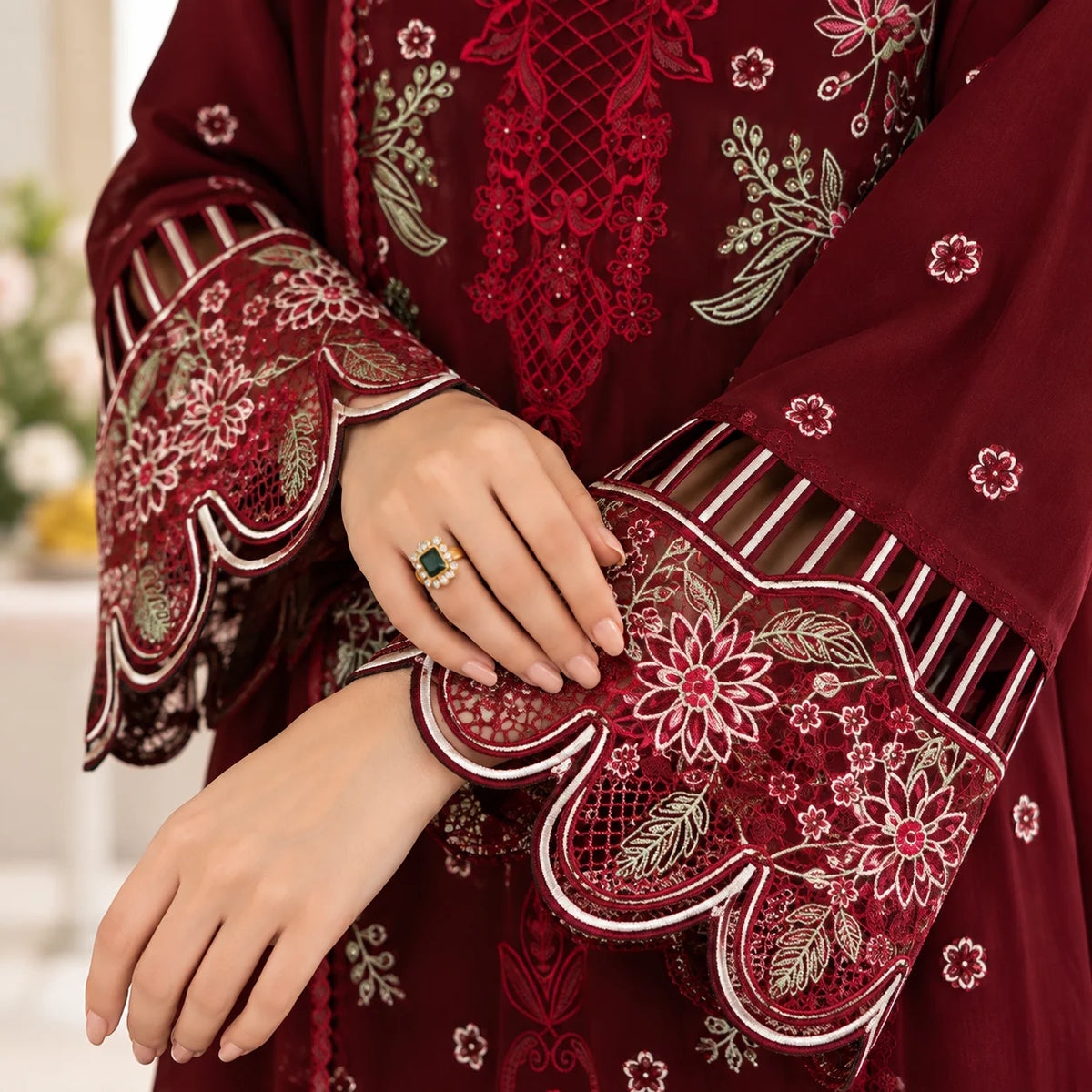 Maroon Dhanak Luxury Embroidered 3-Piece Winter Suit – DE-6525